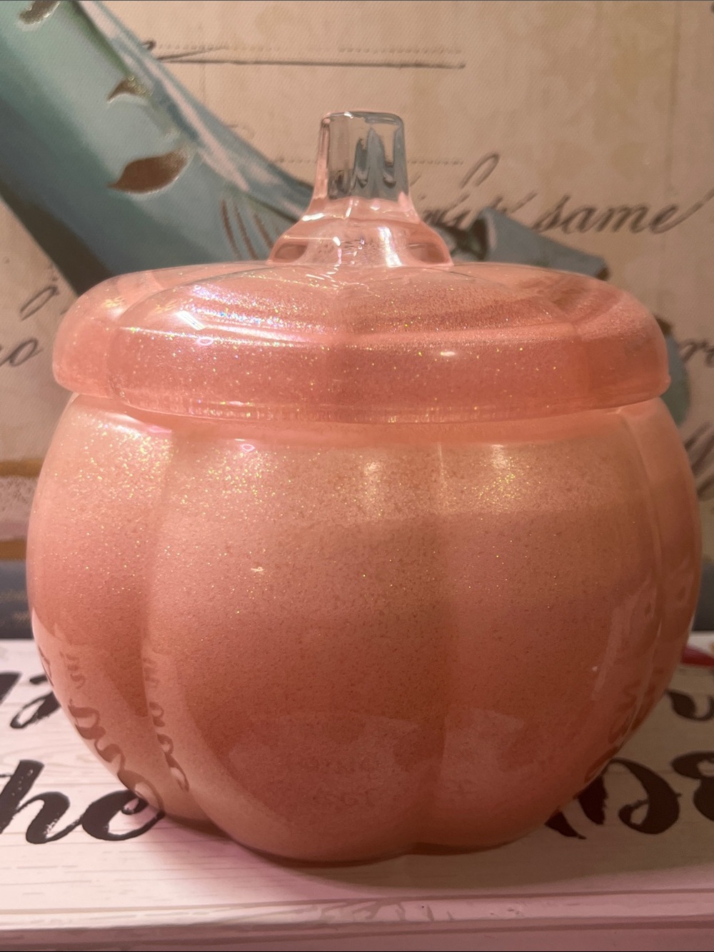 Candle 3 wick huge pumpkin shape
